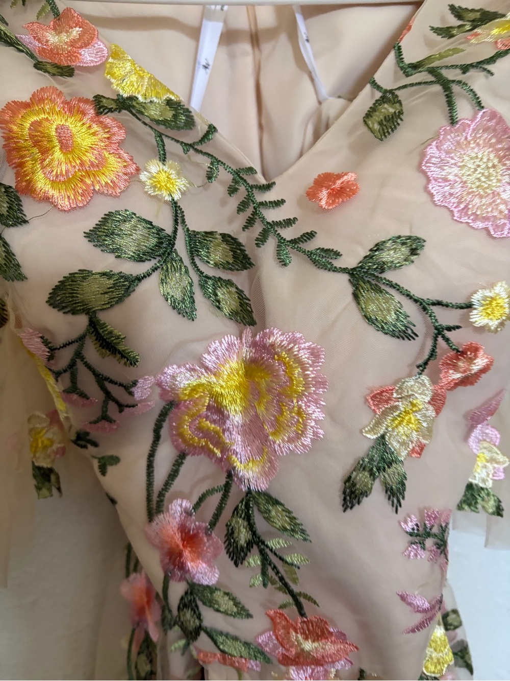 AW Bridal Cream floral embroidered maxi dress NWT - Picture 5 of 7